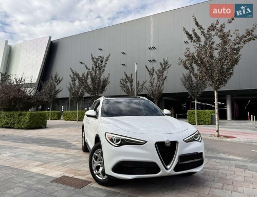 Alfa Romeo Stelvio 2020