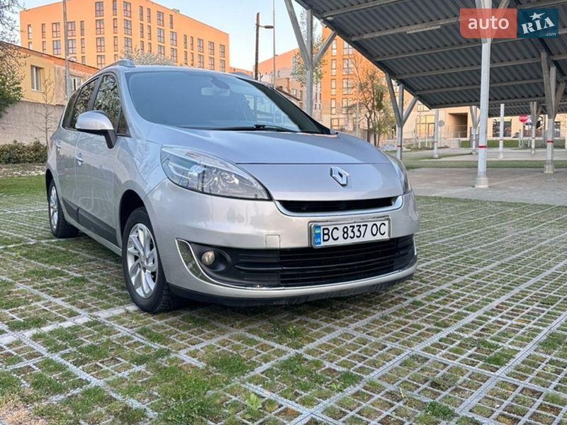 Renault Scenic 2012