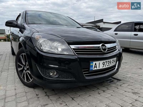 Opel Astra 2013