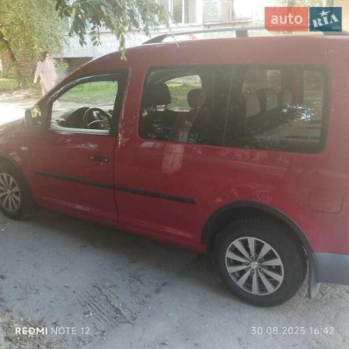 Volkswagen Caddy 2010