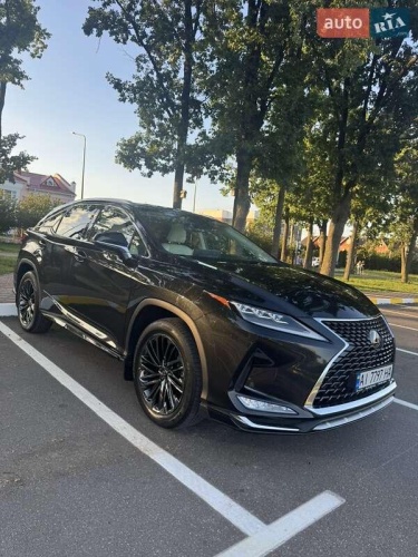 Lexus RX 2021