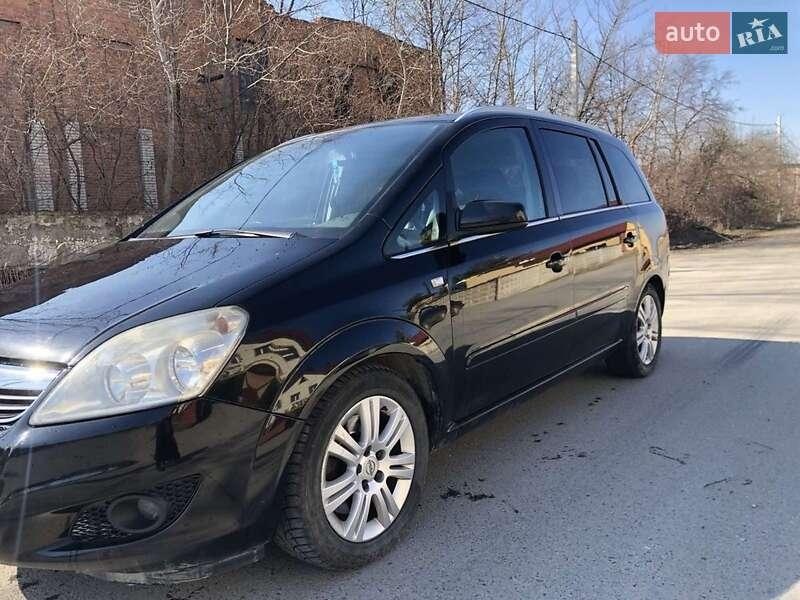 Opel Zafira 2008