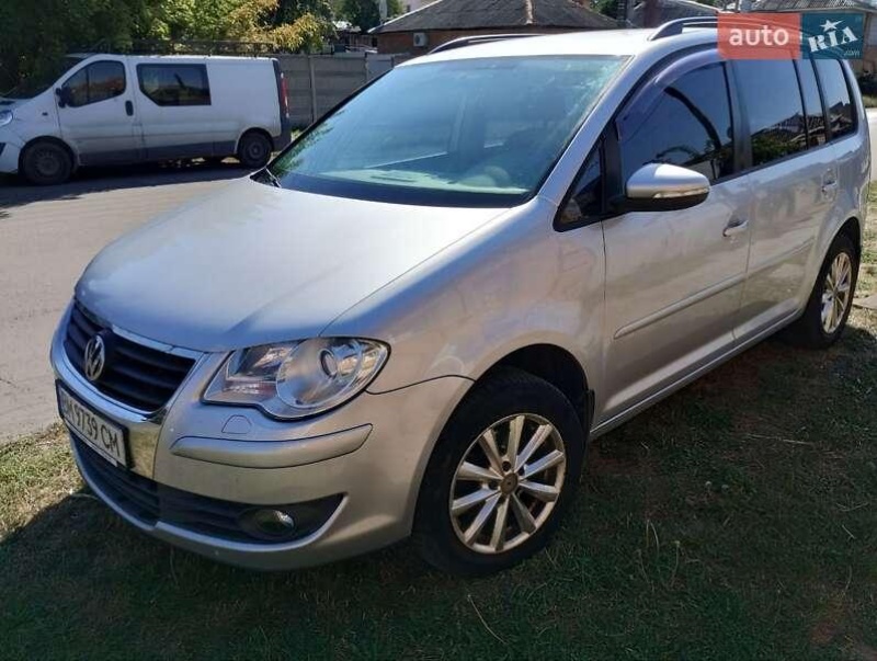 Volkswagen Touran 2010