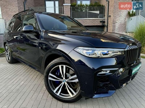 BMW X7 2021