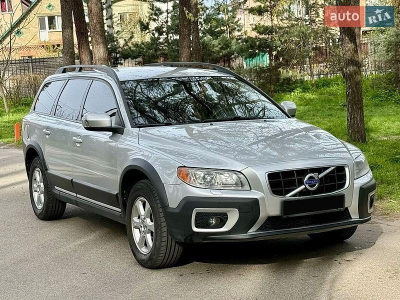 Volvo XC70 2010