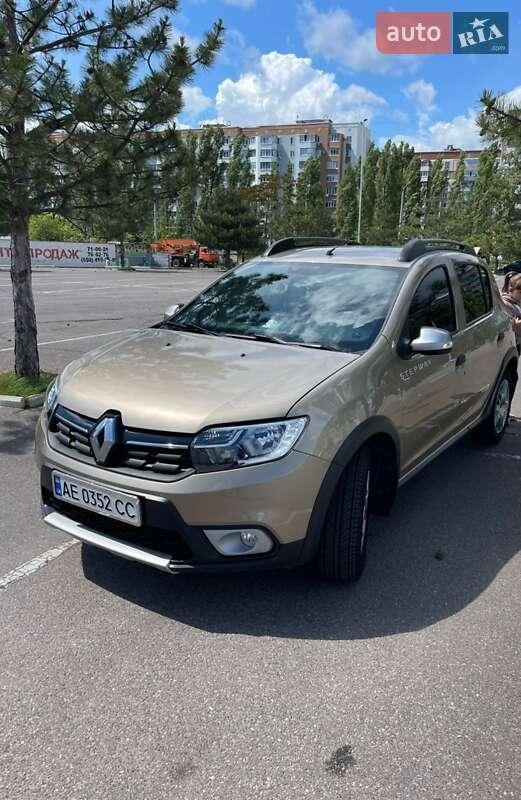 Renault Sandero StepWay 2019