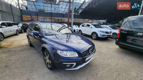 Volvo XC70 2015