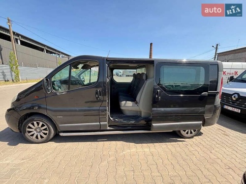 Opel Vivaro 2011