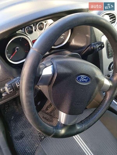 Ford Focus 2010