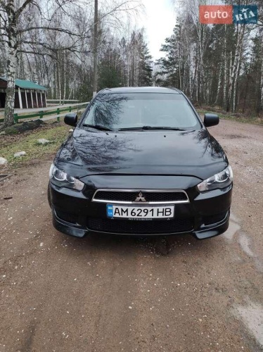 Mitsubishi Lancer 2011
