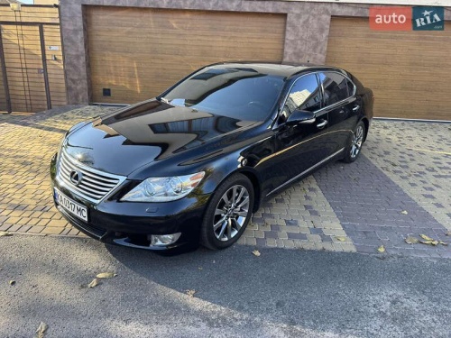 Lexus LS 2010