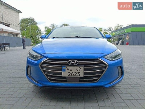 Hyundai Elantra 2016