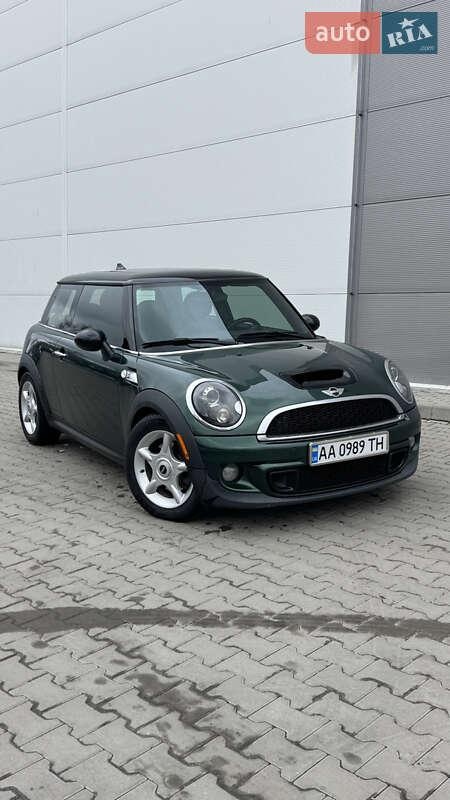 MINI Cooper 2011