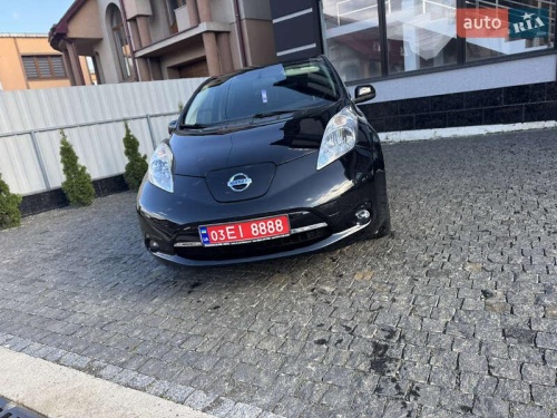 Nissan Leaf 2014