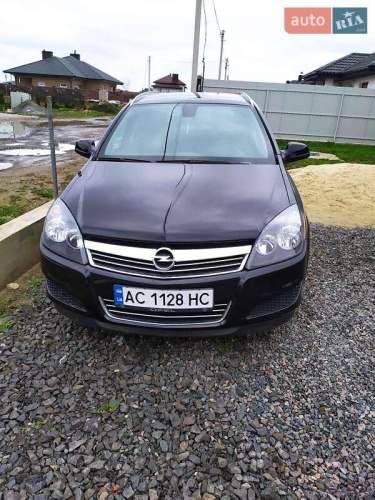 Opel Astra 2010