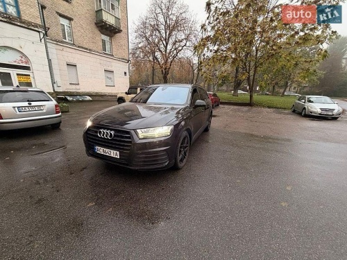 Audi Q7 2016
