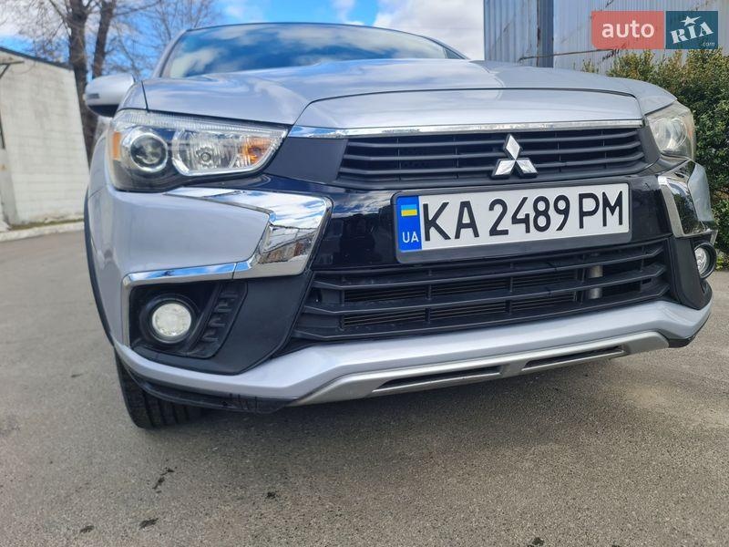 Mitsubishi Outlander Sport 2016