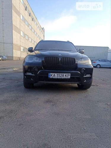 BMW X5 2011