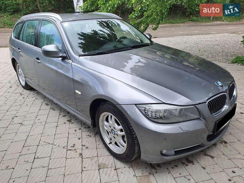 BMW 3 Series 2011