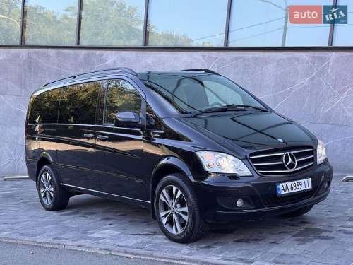 Mercedes-Benz Viano 2011