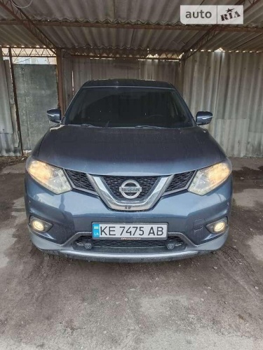 Nissan X-Trail 2015