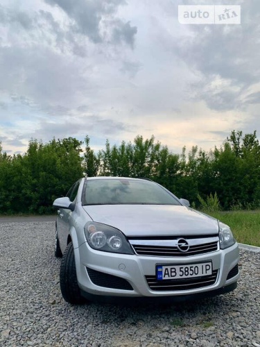 Opel Astra 2010