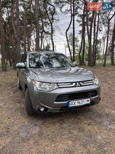 Mitsubishi Outlander 2013