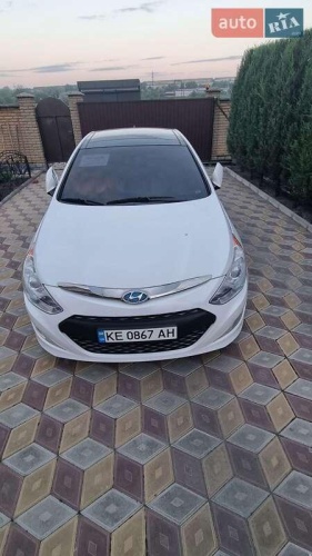 Hyundai Sonata 2013