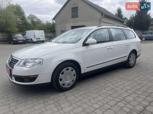 Volkswagen Passat 2010