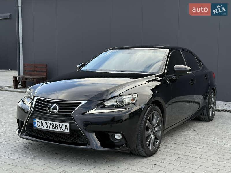 Lexus IS 2014