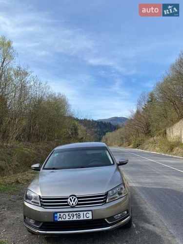 Volkswagen Passat 2013