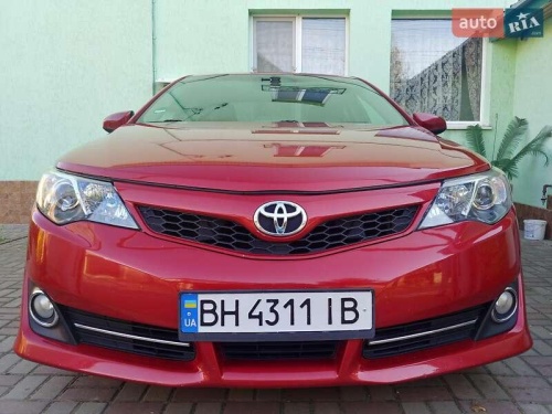Toyota Camry 2012