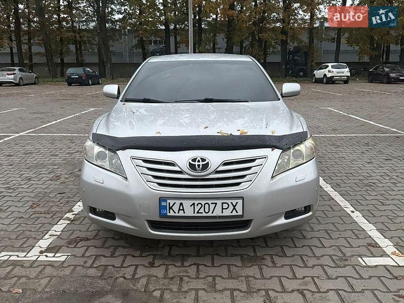 Toyota Camry 2008