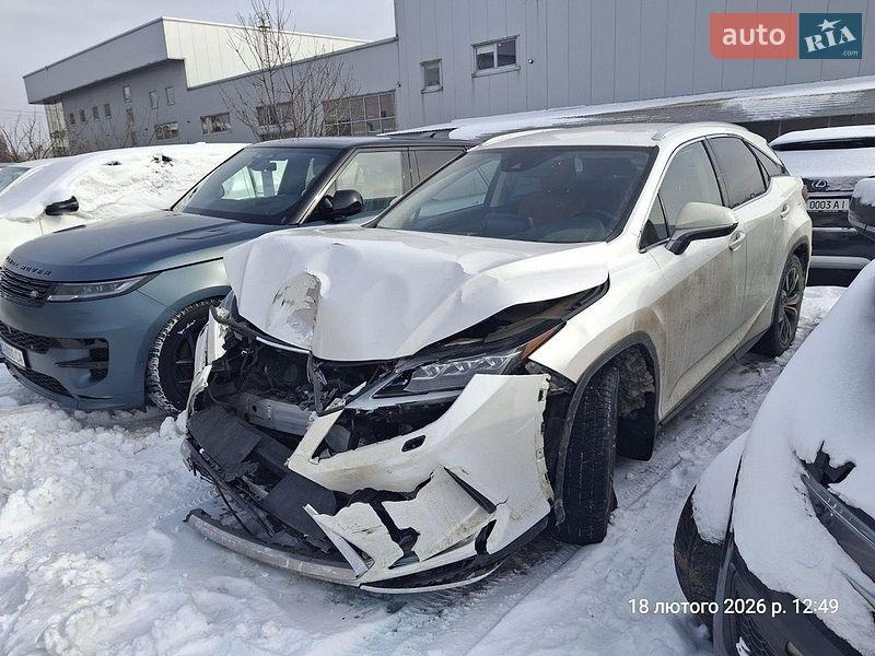 Lexus RX 2021