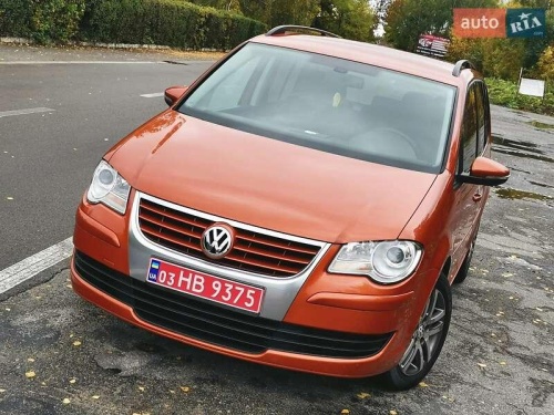 Volkswagen Touran 2010