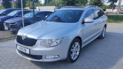 Skoda Superb 2011