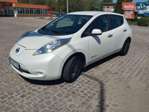 Nissan Leaf 2016