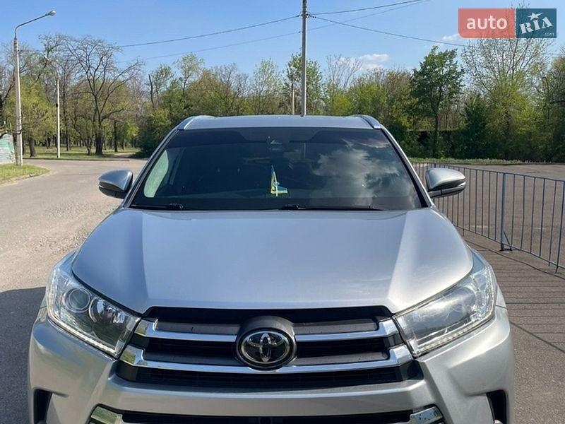 Toyota Highlander 2017