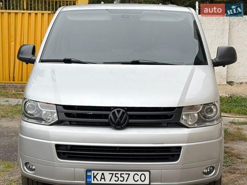 Volkswagen Caravelle 2010