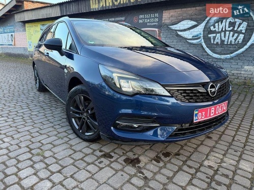 Opel Astra 2021