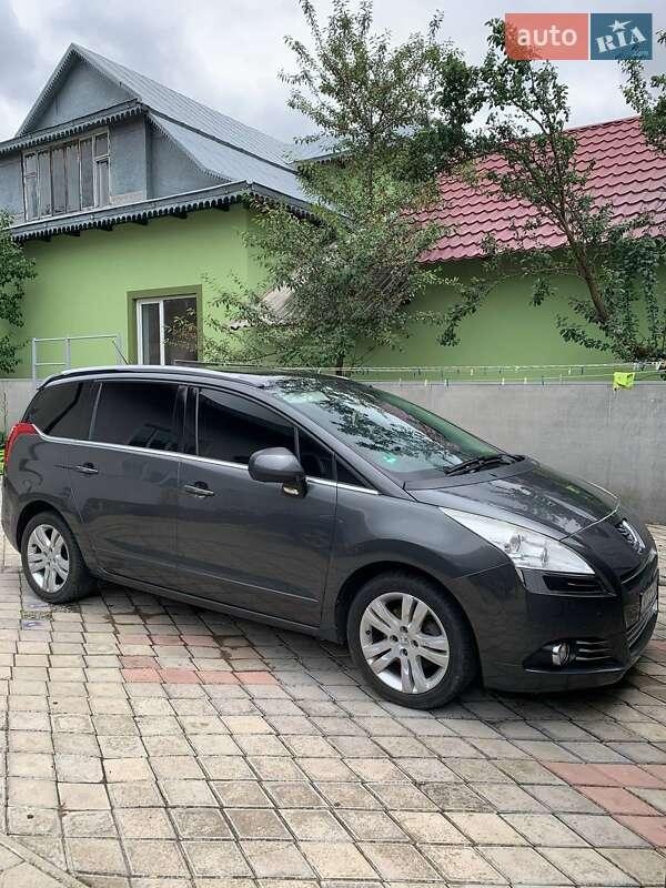 Peugeot 5008 2010