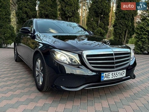 Mercedes-Benz E-Class 2019