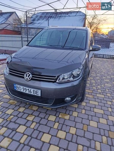 Volkswagen Touran 2013
