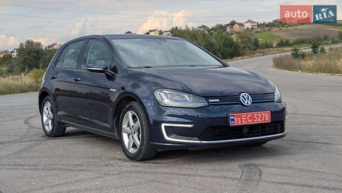 Volkswagen e-Golf 2015