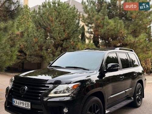 Lexus LX 2015