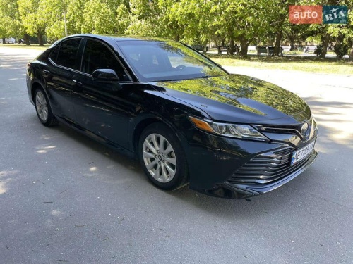 Toyota Camry 2017
