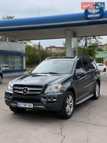 Mercedes-Benz GL-Class 2011