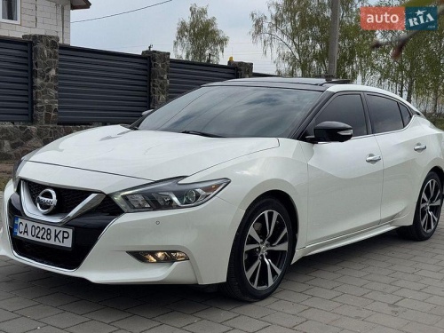 Nissan Maxima 2018