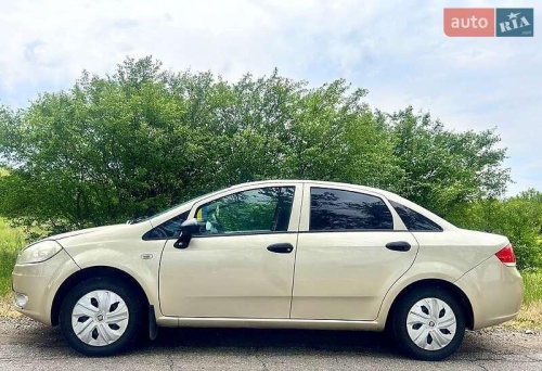 Fiat Linea 2012