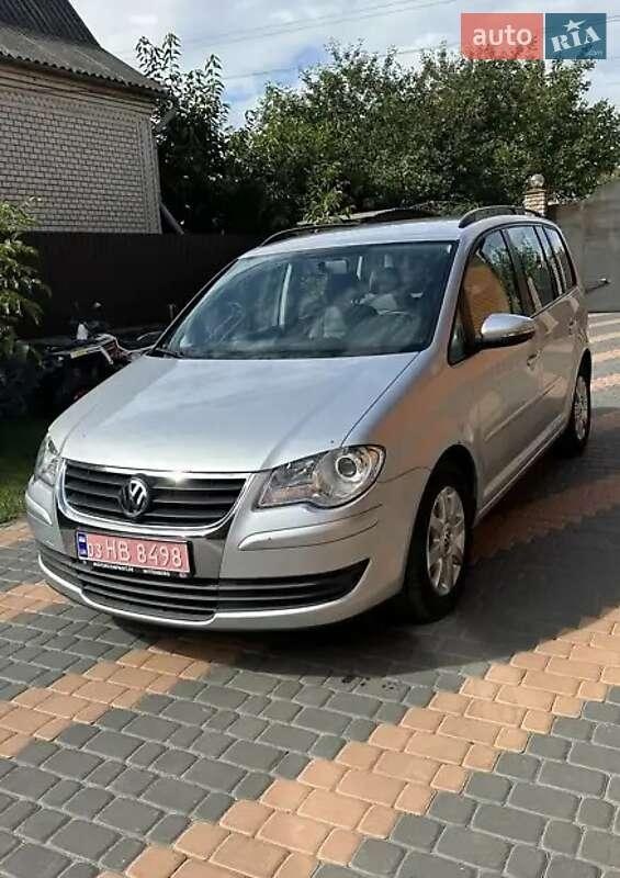 Volkswagen Touran 2009